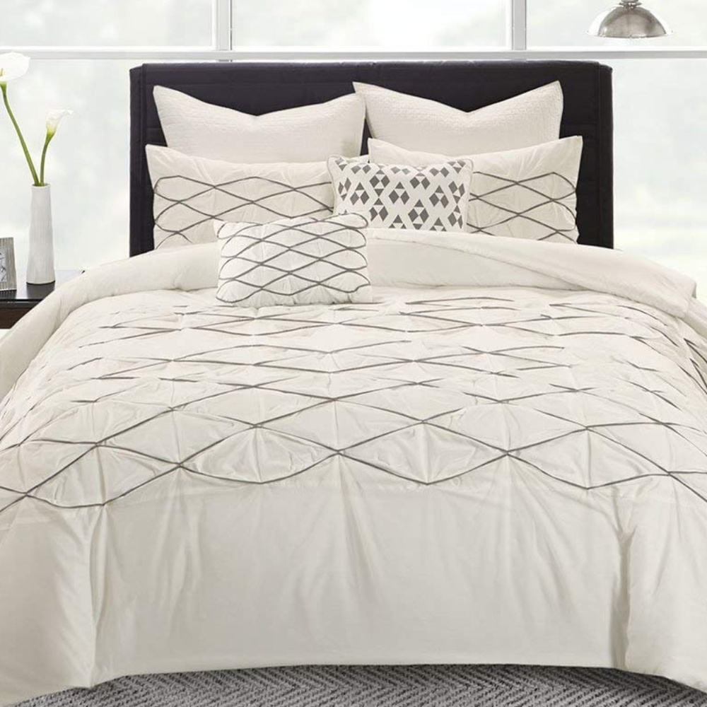LN Urban Habitat Sunita Cotton Pieced Tufted Duvet